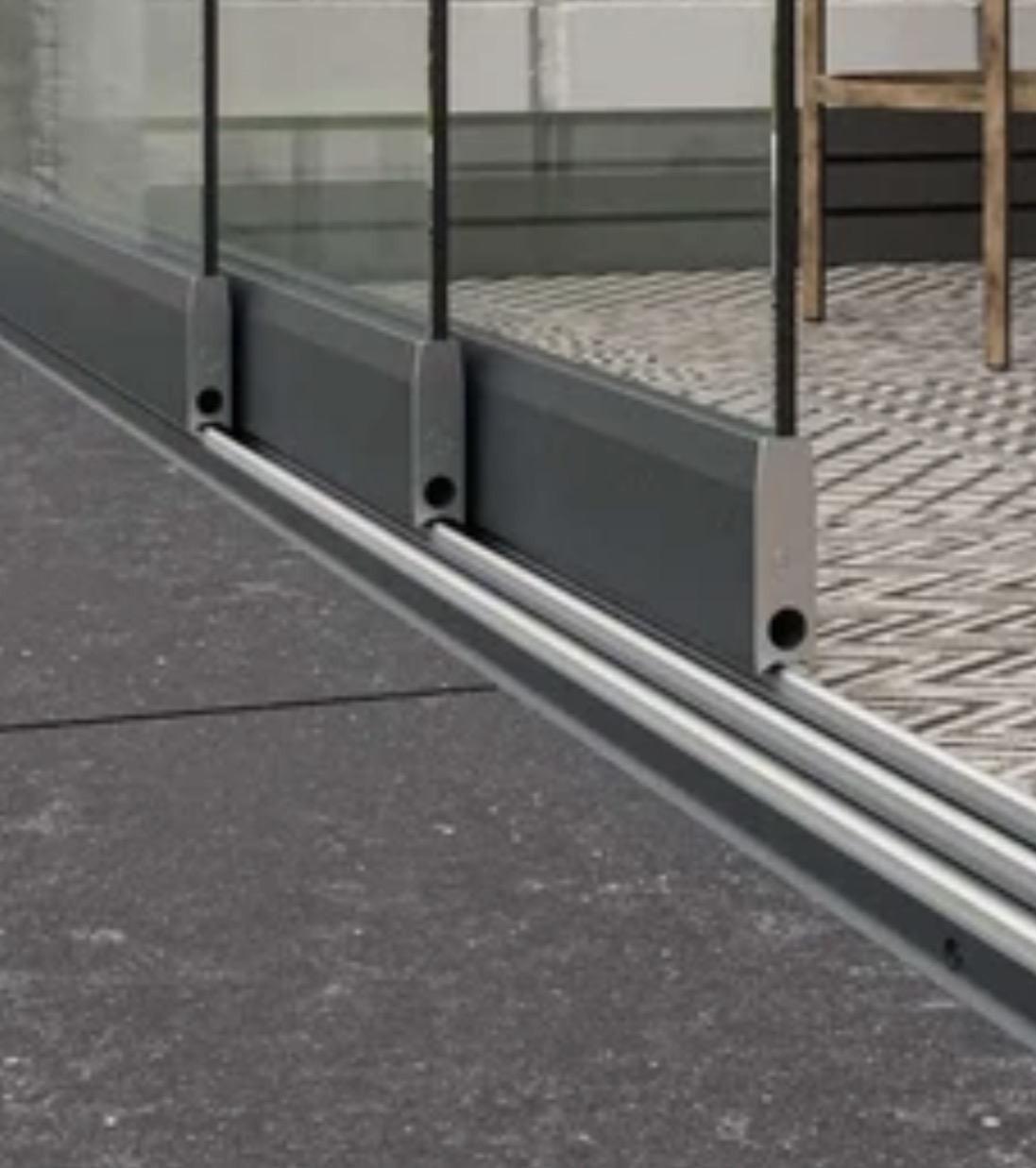 Rail in antraciet